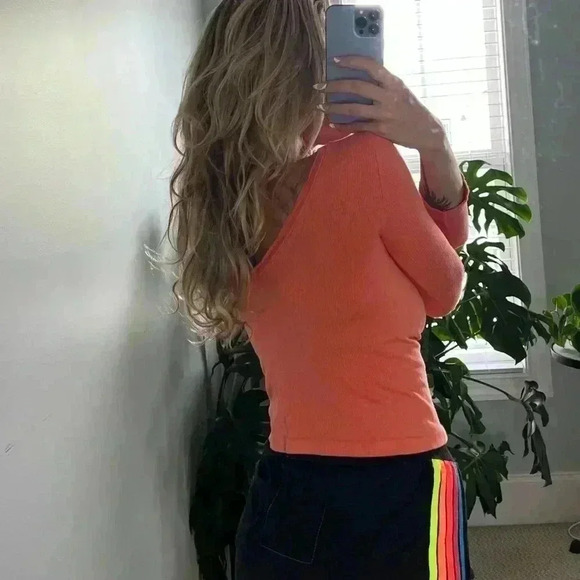 Anthropologie long sleeve ribbed top size medium - Picture 4 of 5